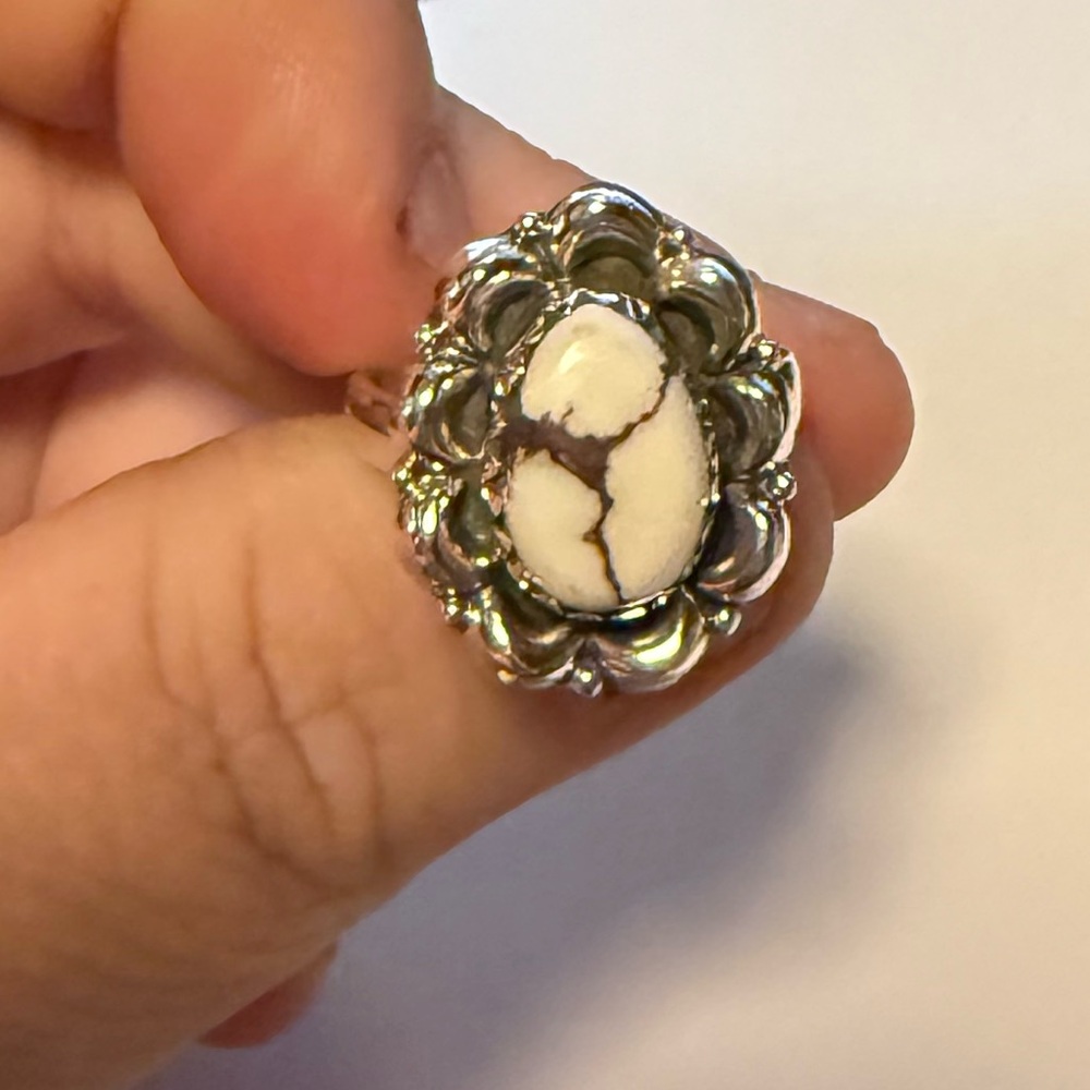 Genuine 925 Silver and Wild Horse Turquoise Ring Size 7